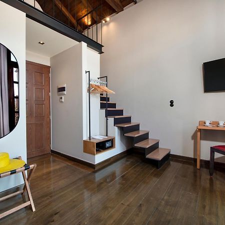 Mosaic Venetian Harbour Suites Chania  Exterior photo