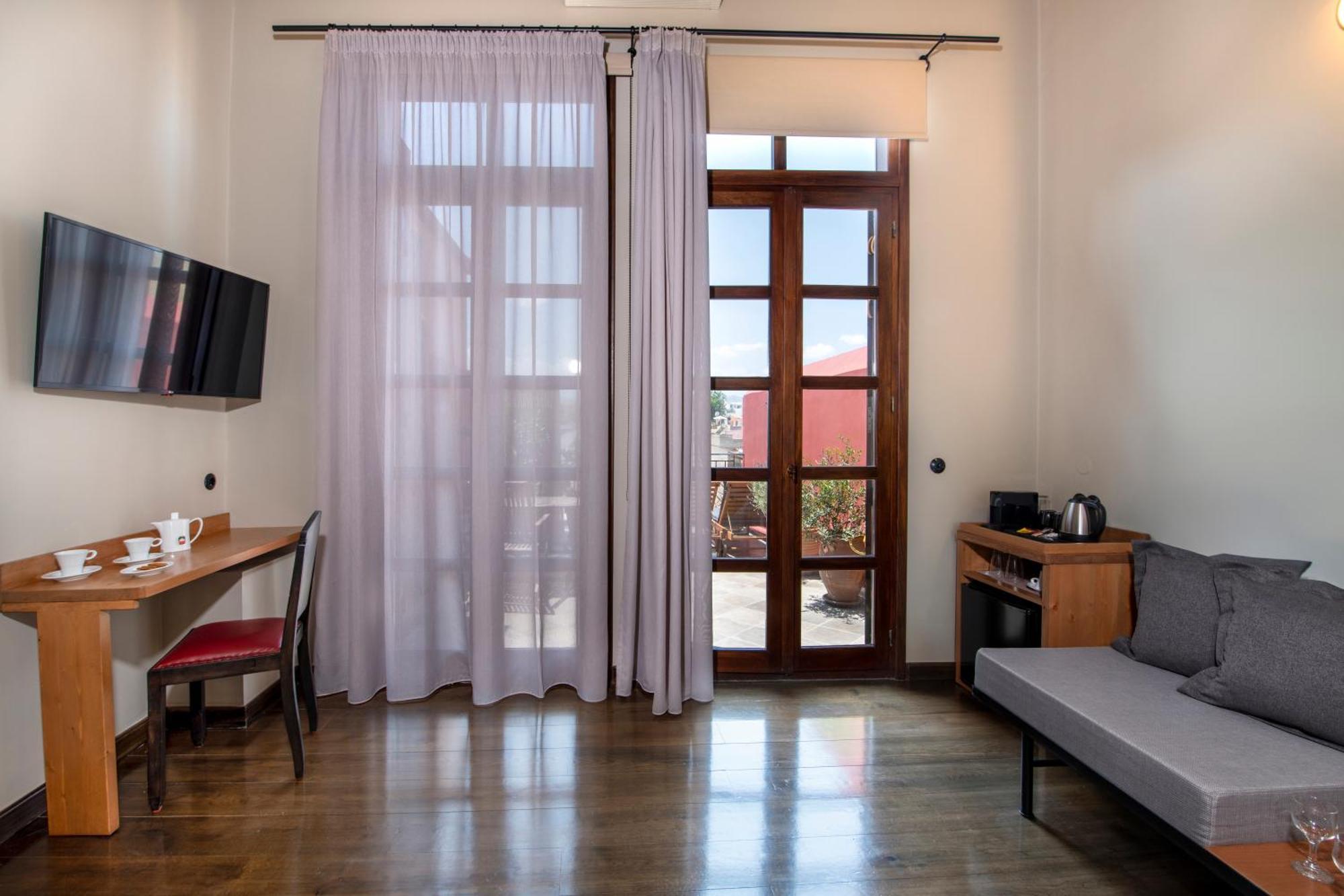 Mosaic Venetian Harbour Suites Chania  Exterior photo
