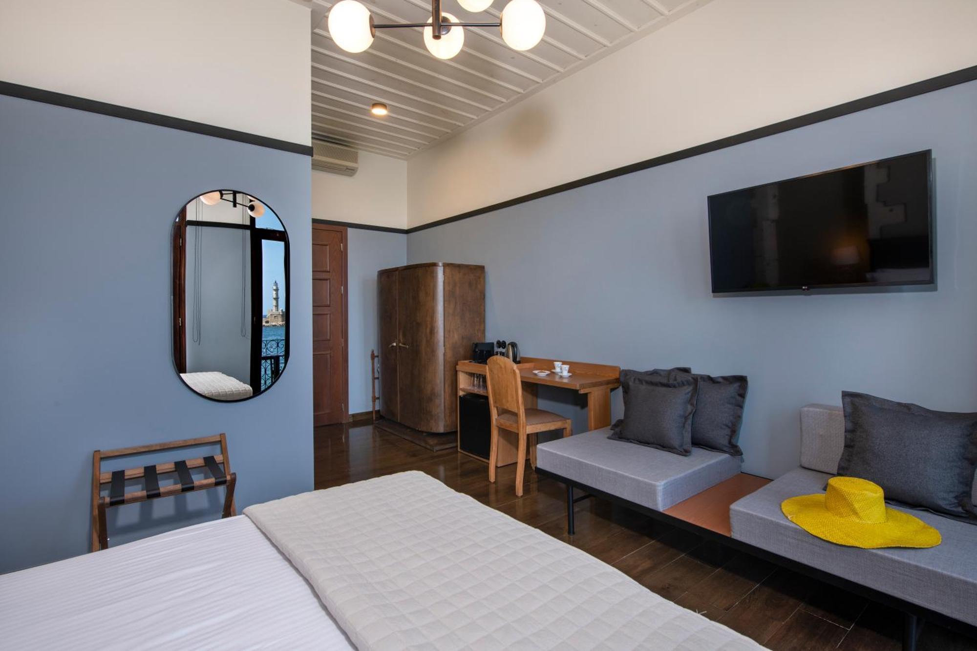 Mosaic Venetian Harbour Suites Chania  Exterior photo
