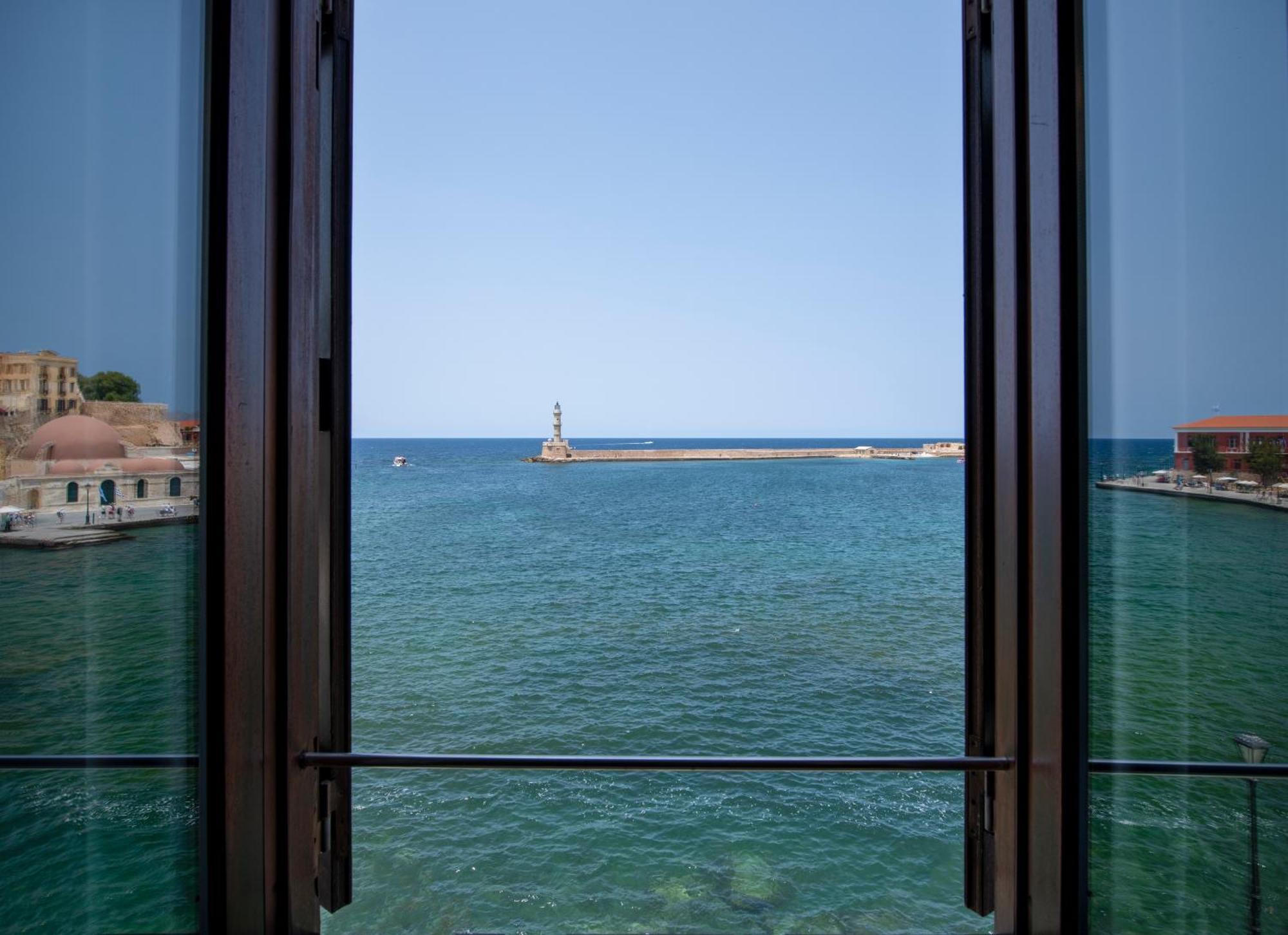 Mosaic Venetian Harbour Suites Chania  Exterior photo